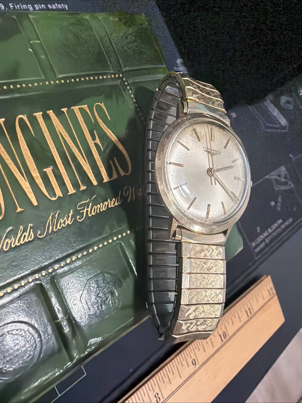 Vintage Longines Gold Tone Watch with Champagne Dial - Picture 4 of 8